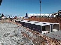 Kostelec nad Černými lesy, nádrže na záchyt hrubých nečistot, odlučovač ropných látek, požární nádrž, nádrž na užitkovou vodu, retenční nádrž, armaturní šachta, jímka na vyvážení, vodoměrná šachta, db betonové jímky
